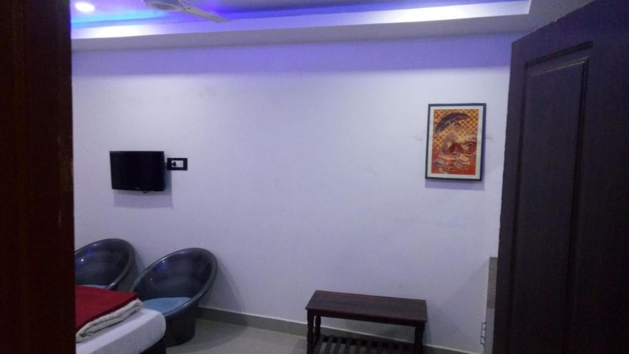 Hotel Vashishta Inn Paderu Extérieur photo